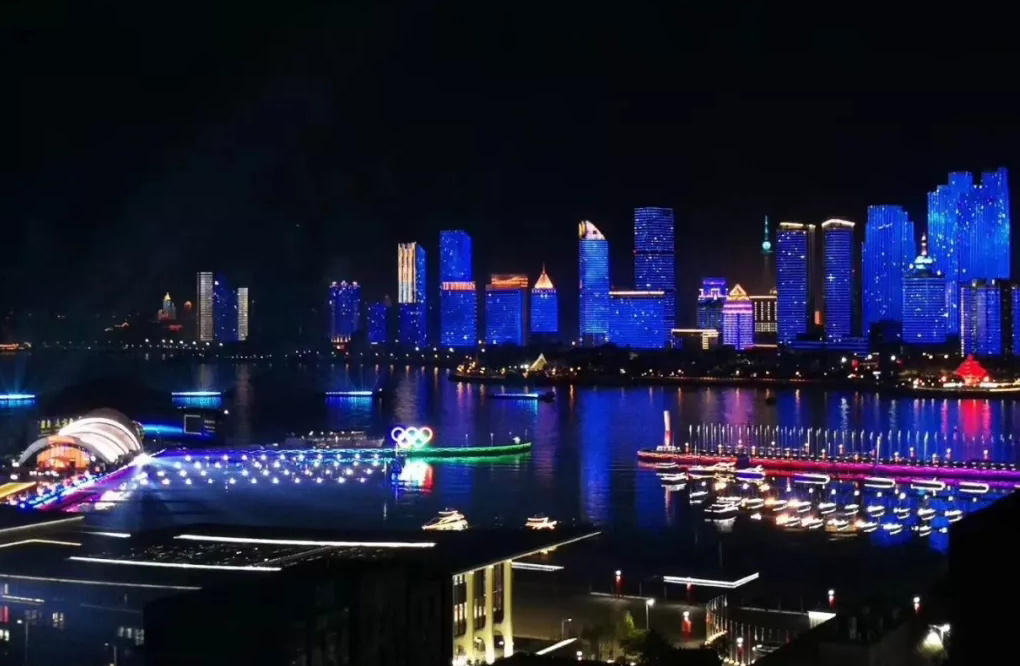 专业楼宇亮化黄色草莓在线安卓下载